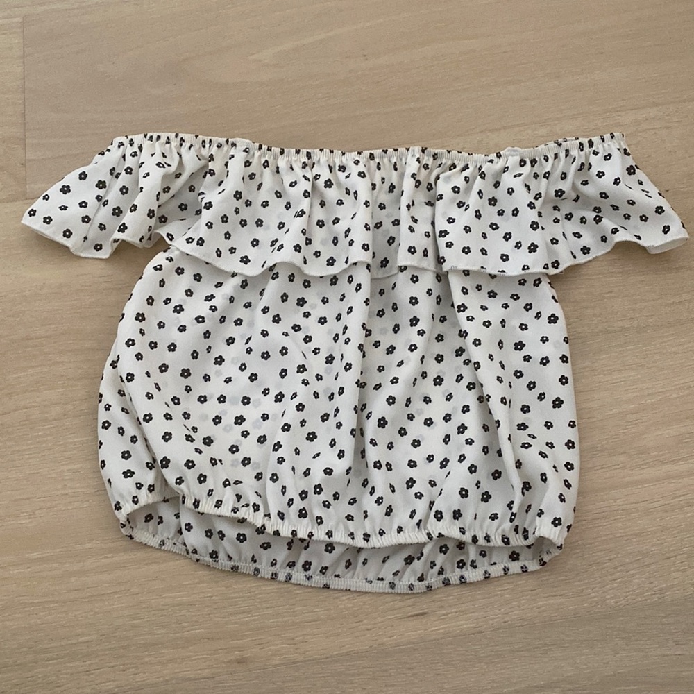 Off the shoulder black and white shirt